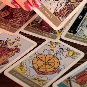 Tarô & Baralho Cigano